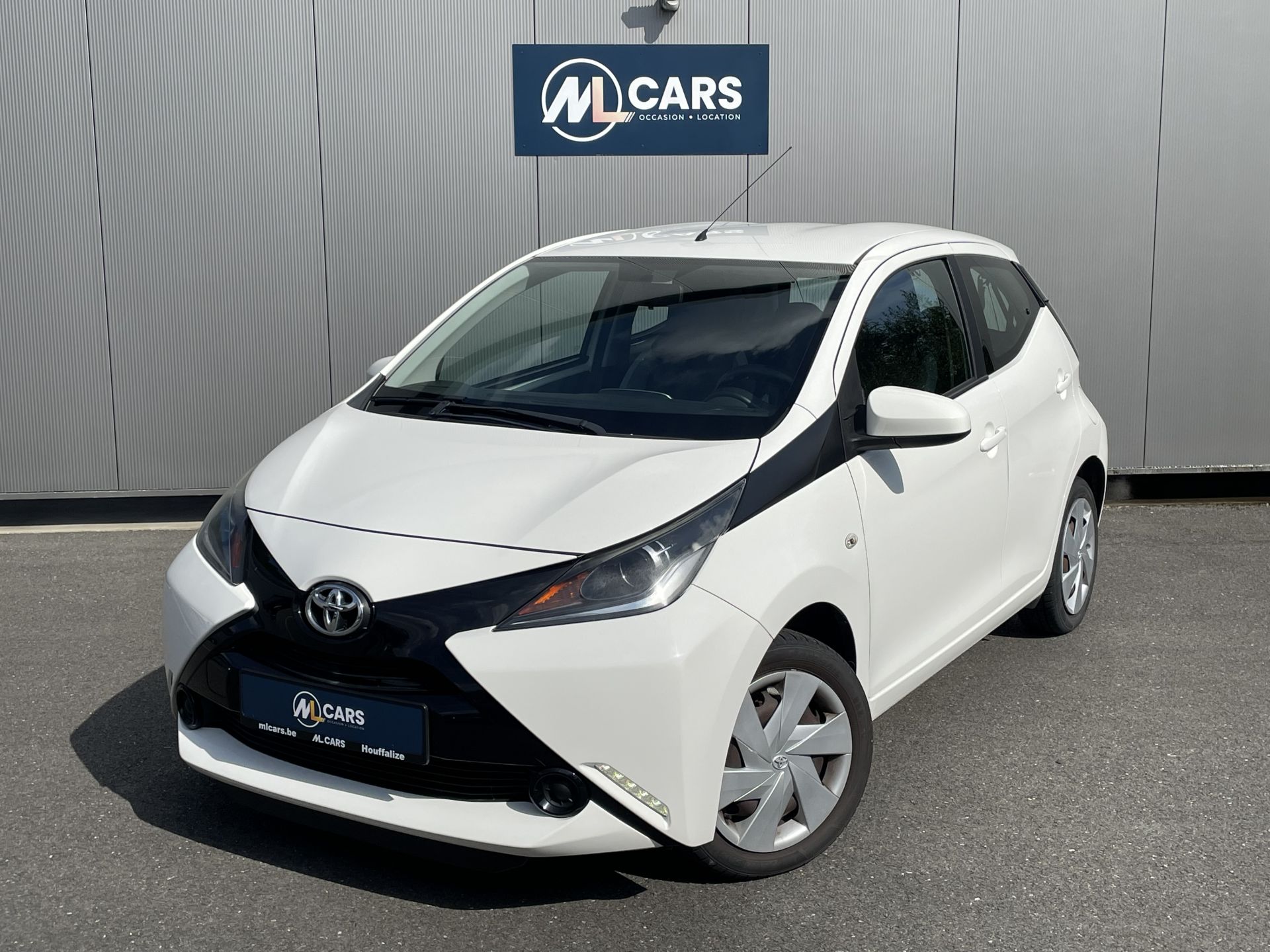 occasion TOYOTA Aygo occasion 1.0X-PLAY 5 PORTES 2016 5 portes - ML Cars à Houffalize