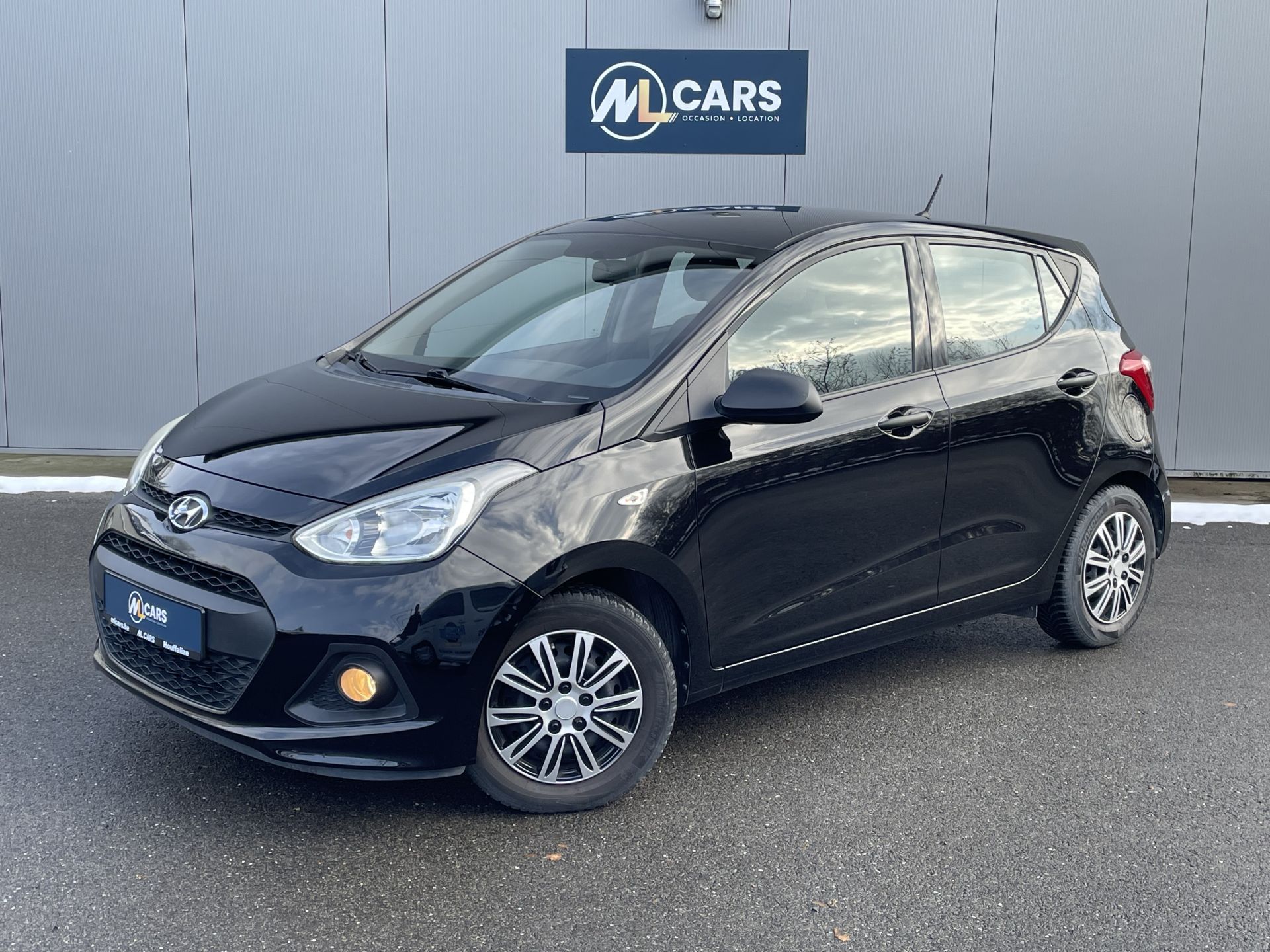 occasion HYUNDAI i 10 occasion 1.0 CLASSIC 2015 5 portes - ML Cars à Houffalize